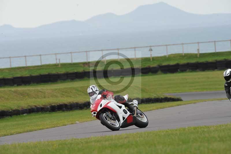 Motorcycle action photographs;anglesey circuit;anglesey trackday photographs;event digital images;eventdigitalimages;no limits trackday;oulton park circuit cheshire;peter wileman photography;trackday;trackday digital images;trackday photos;ty croes circuit wales