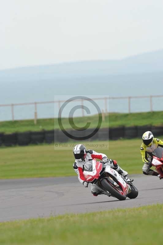 Motorcycle action photographs;anglesey circuit;anglesey trackday photographs;event digital images;eventdigitalimages;no limits trackday;oulton park circuit cheshire;peter wileman photography;trackday;trackday digital images;trackday photos;ty croes circuit wales