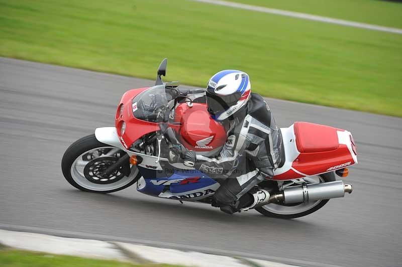 Motorcycle action photographs;anglesey circuit;anglesey trackday photographs;event digital images;eventdigitalimages;no limits trackday;oulton park circuit cheshire;peter wileman photography;trackday;trackday digital images;trackday photos;ty croes circuit wales