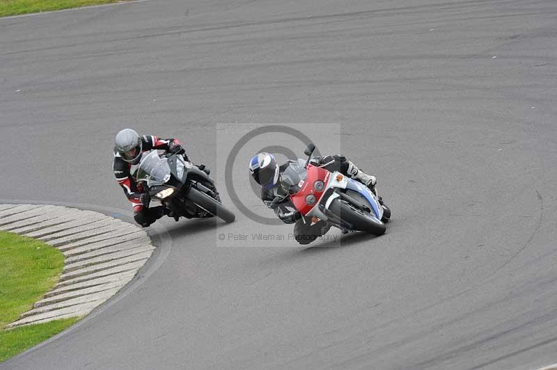 Motorcycle action photographs;anglesey circuit;anglesey trackday photographs;event digital images;eventdigitalimages;no limits trackday;oulton park circuit cheshire;peter wileman photography;trackday;trackday digital images;trackday photos;ty croes circuit wales