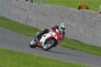 Motorcycle-action-photographs;anglesey-circuit;anglesey-trackday-photographs;event-digital-images;eventdigitalimages;no-limits-trackday;oulton-park-circuit-cheshire;peter-wileman-photography;trackday;trackday-digital-images;trackday-photos;ty-croes-circuit-wales