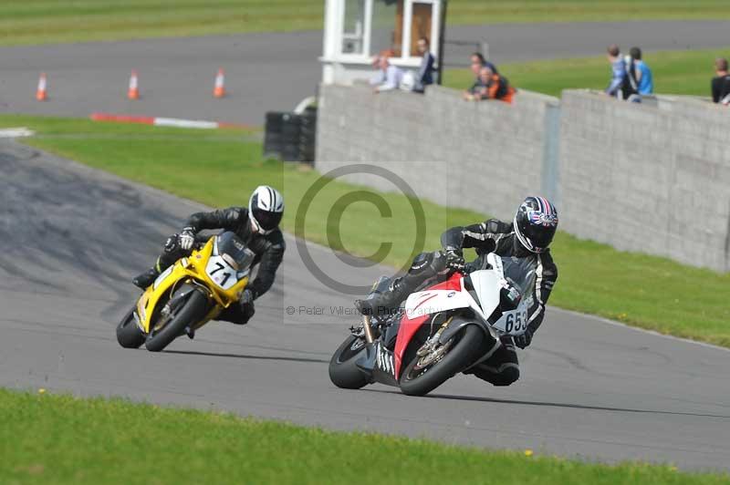 Motorcycle action photographs;anglesey circuit;anglesey trackday photographs;event digital images;eventdigitalimages;no limits trackday;oulton park circuit cheshire;peter wileman photography;trackday;trackday digital images;trackday photos;ty croes circuit wales