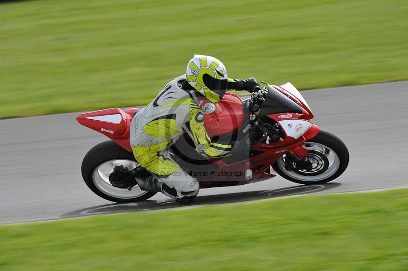 Motorcycle action photographs;anglesey circuit;anglesey trackday photographs;event digital images;eventdigitalimages;no limits trackday;oulton park circuit cheshire;peter wileman photography;trackday;trackday digital images;trackday photos;ty croes circuit wales