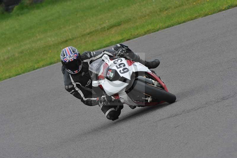 Motorcycle action photographs;anglesey circuit;anglesey trackday photographs;event digital images;eventdigitalimages;no limits trackday;oulton park circuit cheshire;peter wileman photography;trackday;trackday digital images;trackday photos;ty croes circuit wales