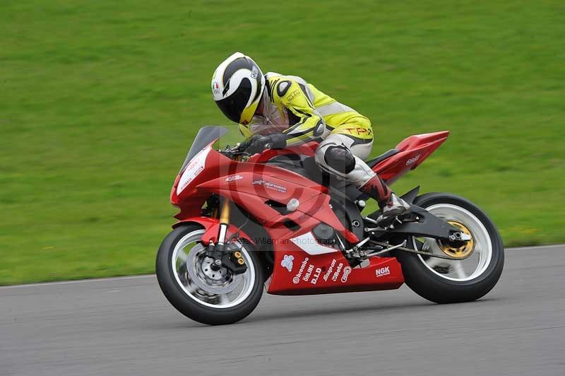 Motorcycle action photographs;anglesey circuit;anglesey trackday photographs;event digital images;eventdigitalimages;no limits trackday;oulton park circuit cheshire;peter wileman photography;trackday;trackday digital images;trackday photos;ty croes circuit wales