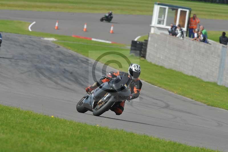 Motorcycle action photographs;anglesey circuit;anglesey trackday photographs;event digital images;eventdigitalimages;no limits trackday;oulton park circuit cheshire;peter wileman photography;trackday;trackday digital images;trackday photos;ty croes circuit wales