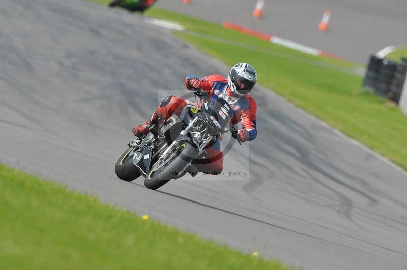 Motorcycle action photographs;anglesey circuit;anglesey trackday photographs;event digital images;eventdigitalimages;no limits trackday;oulton park circuit cheshire;peter wileman photography;trackday;trackday digital images;trackday photos;ty croes circuit wales