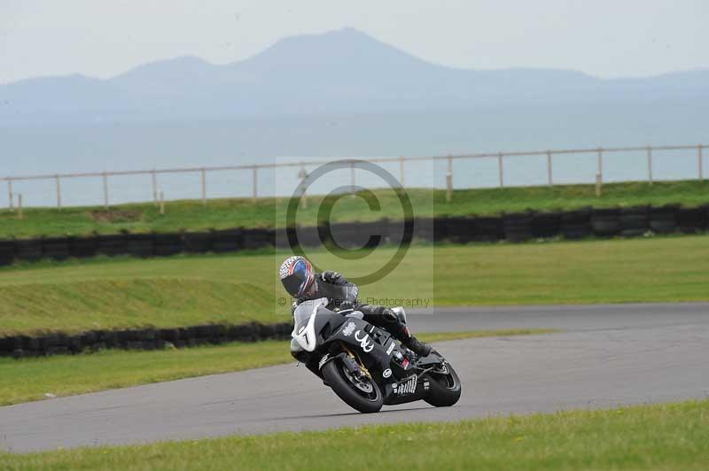 Motorcycle action photographs;anglesey circuit;anglesey trackday photographs;event digital images;eventdigitalimages;no limits trackday;oulton park circuit cheshire;peter wileman photography;trackday;trackday digital images;trackday photos;ty croes circuit wales