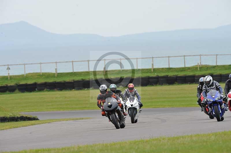 Motorcycle action photographs;anglesey circuit;anglesey trackday photographs;event digital images;eventdigitalimages;no limits trackday;oulton park circuit cheshire;peter wileman photography;trackday;trackday digital images;trackday photos;ty croes circuit wales