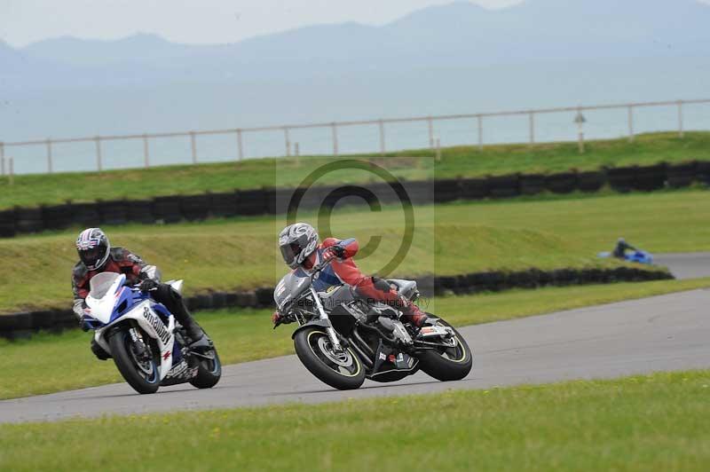 Motorcycle action photographs;anglesey circuit;anglesey trackday photographs;event digital images;eventdigitalimages;no limits trackday;oulton park circuit cheshire;peter wileman photography;trackday;trackday digital images;trackday photos;ty croes circuit wales