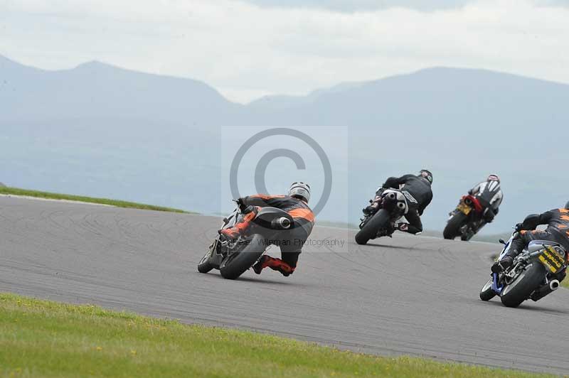 Motorcycle action photographs;anglesey circuit;anglesey trackday photographs;event digital images;eventdigitalimages;no limits trackday;oulton park circuit cheshire;peter wileman photography;trackday;trackday digital images;trackday photos;ty croes circuit wales