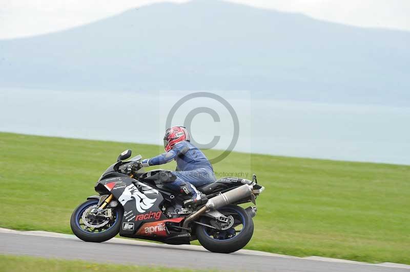 Motorcycle action photographs;anglesey circuit;anglesey trackday photographs;event digital images;eventdigitalimages;no limits trackday;oulton park circuit cheshire;peter wileman photography;trackday;trackday digital images;trackday photos;ty croes circuit wales