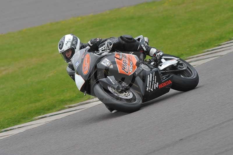 Motorcycle action photographs;anglesey circuit;anglesey trackday photographs;event digital images;eventdigitalimages;no limits trackday;oulton park circuit cheshire;peter wileman photography;trackday;trackday digital images;trackday photos;ty croes circuit wales