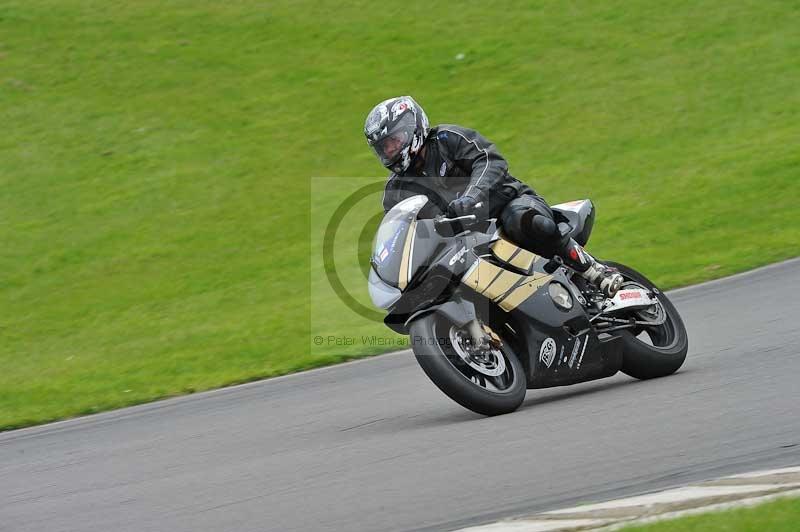 Motorcycle action photographs;anglesey circuit;anglesey trackday photographs;event digital images;eventdigitalimages;no limits trackday;oulton park circuit cheshire;peter wileman photography;trackday;trackday digital images;trackday photos;ty croes circuit wales