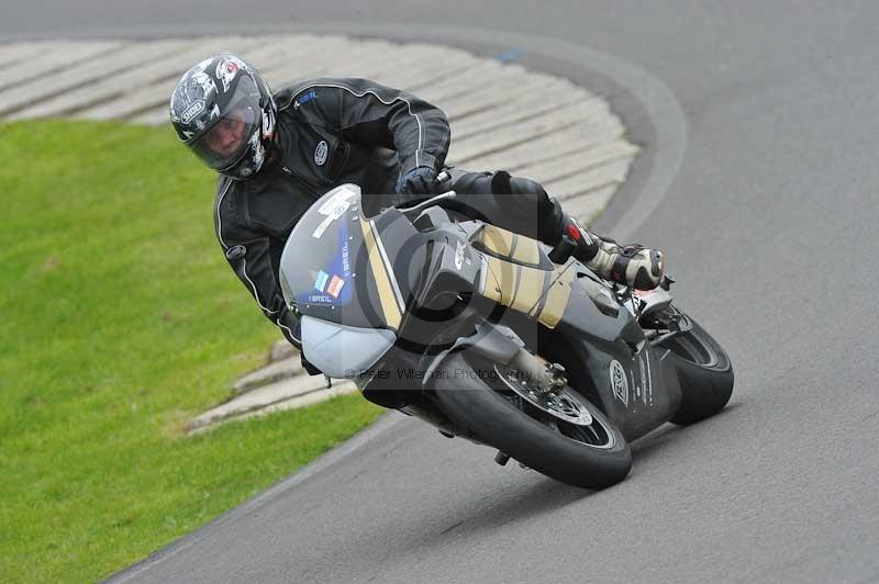 Motorcycle action photographs;anglesey circuit;anglesey trackday photographs;event digital images;eventdigitalimages;no limits trackday;oulton park circuit cheshire;peter wileman photography;trackday;trackday digital images;trackday photos;ty croes circuit wales