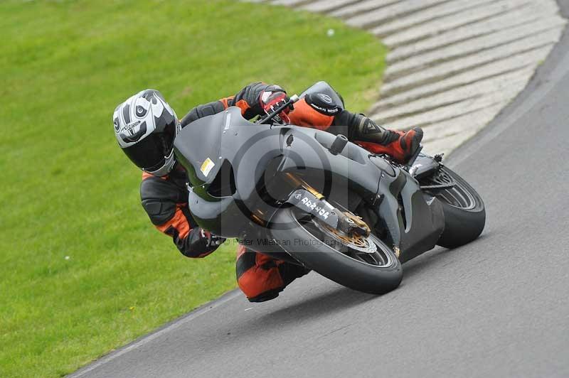 Motorcycle action photographs;anglesey circuit;anglesey trackday photographs;event digital images;eventdigitalimages;no limits trackday;oulton park circuit cheshire;peter wileman photography;trackday;trackday digital images;trackday photos;ty croes circuit wales