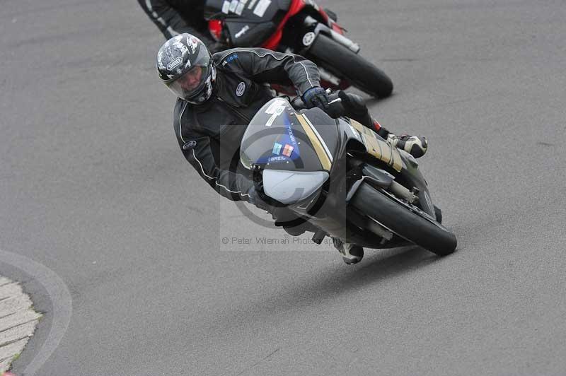 Motorcycle action photographs;anglesey circuit;anglesey trackday photographs;event digital images;eventdigitalimages;no limits trackday;oulton park circuit cheshire;peter wileman photography;trackday;trackday digital images;trackday photos;ty croes circuit wales