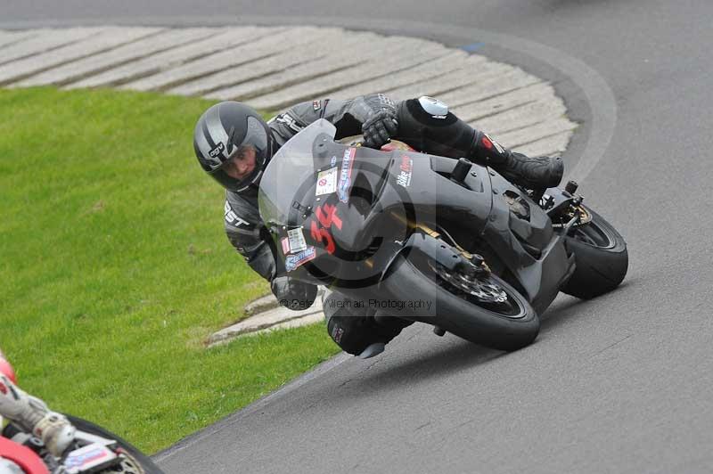 Motorcycle action photographs;anglesey circuit;anglesey trackday photographs;event digital images;eventdigitalimages;no limits trackday;oulton park circuit cheshire;peter wileman photography;trackday;trackday digital images;trackday photos;ty croes circuit wales