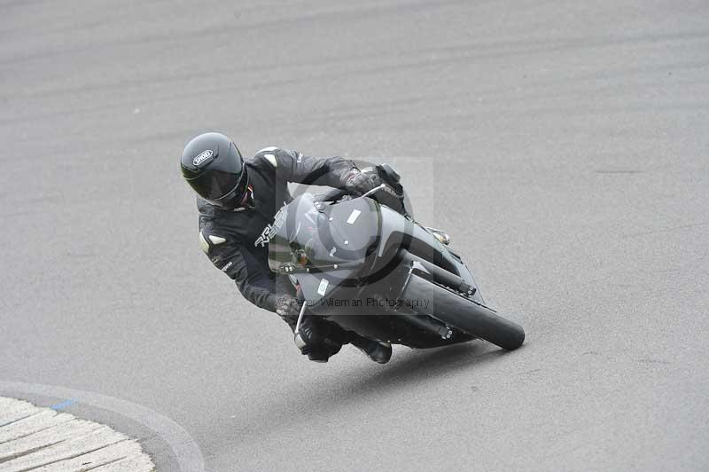 Motorcycle action photographs;anglesey circuit;anglesey trackday photographs;event digital images;eventdigitalimages;no limits trackday;oulton park circuit cheshire;peter wileman photography;trackday;trackday digital images;trackday photos;ty croes circuit wales