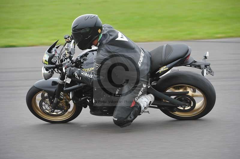 Motorcycle action photographs;anglesey circuit;anglesey trackday photographs;event digital images;eventdigitalimages;no limits trackday;oulton park circuit cheshire;peter wileman photography;trackday;trackday digital images;trackday photos;ty croes circuit wales