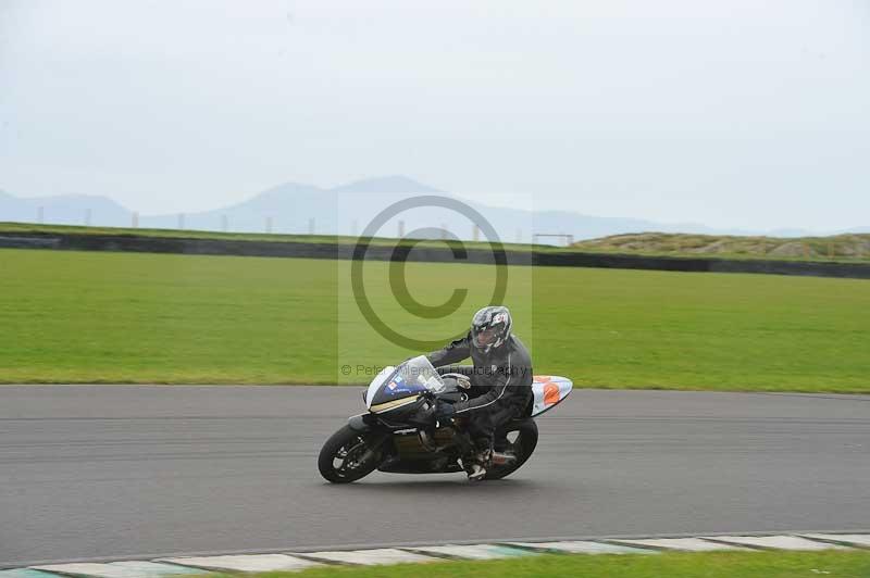 Motorcycle action photographs;anglesey circuit;anglesey trackday photographs;event digital images;eventdigitalimages;no limits trackday;oulton park circuit cheshire;peter wileman photography;trackday;trackday digital images;trackday photos;ty croes circuit wales