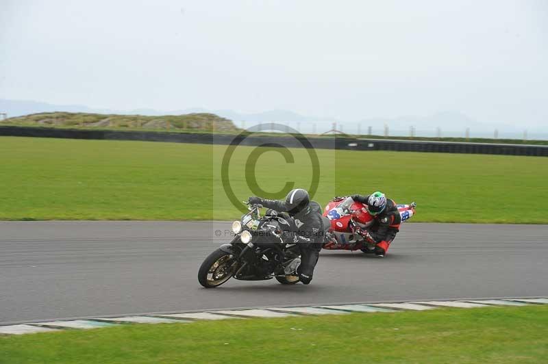 Motorcycle action photographs;anglesey circuit;anglesey trackday photographs;event digital images;eventdigitalimages;no limits trackday;oulton park circuit cheshire;peter wileman photography;trackday;trackday digital images;trackday photos;ty croes circuit wales