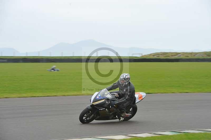 Motorcycle action photographs;anglesey circuit;anglesey trackday photographs;event digital images;eventdigitalimages;no limits trackday;oulton park circuit cheshire;peter wileman photography;trackday;trackday digital images;trackday photos;ty croes circuit wales