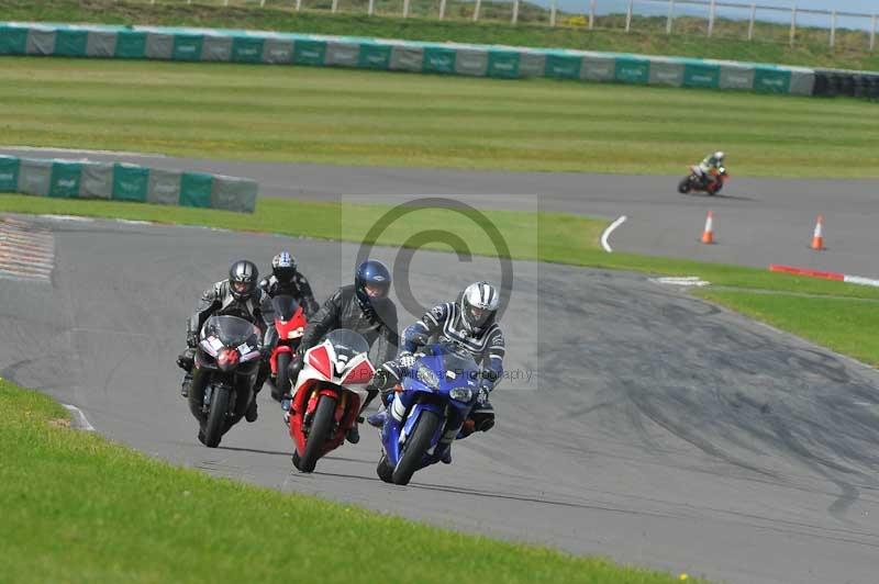 Motorcycle action photographs;anglesey circuit;anglesey trackday photographs;event digital images;eventdigitalimages;no limits trackday;oulton park circuit cheshire;peter wileman photography;trackday;trackday digital images;trackday photos;ty croes circuit wales