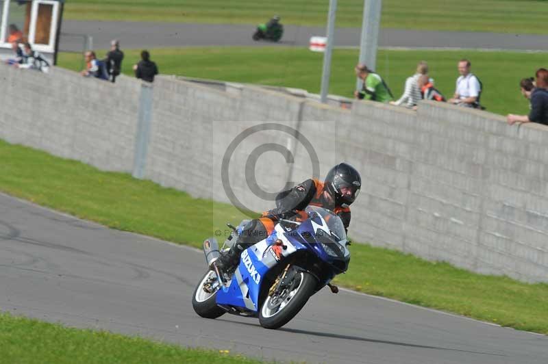 Motorcycle action photographs;anglesey circuit;anglesey trackday photographs;event digital images;eventdigitalimages;no limits trackday;oulton park circuit cheshire;peter wileman photography;trackday;trackday digital images;trackday photos;ty croes circuit wales