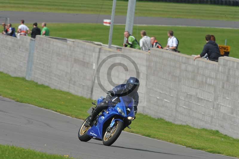 Motorcycle action photographs;anglesey circuit;anglesey trackday photographs;event digital images;eventdigitalimages;no limits trackday;oulton park circuit cheshire;peter wileman photography;trackday;trackday digital images;trackday photos;ty croes circuit wales