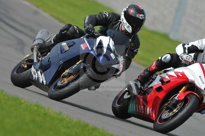 Motorcycle action photographs;anglesey circuit;anglesey trackday photographs;event digital images;eventdigitalimages;no limits trackday;oulton park circuit cheshire;peter wileman photography;trackday;trackday digital images;trackday photos;ty croes circuit wales