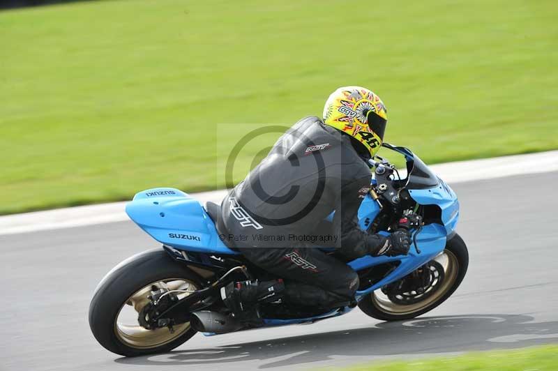 Motorcycle action photographs;anglesey circuit;anglesey trackday photographs;event digital images;eventdigitalimages;no limits trackday;oulton park circuit cheshire;peter wileman photography;trackday;trackday digital images;trackday photos;ty croes circuit wales