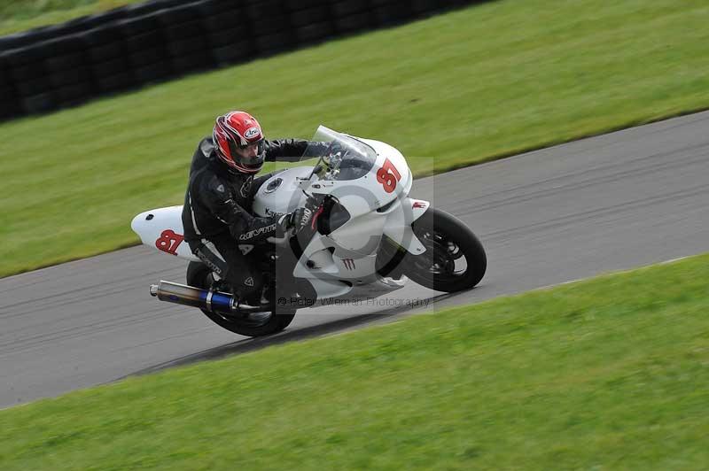 Motorcycle action photographs;anglesey circuit;anglesey trackday photographs;event digital images;eventdigitalimages;no limits trackday;oulton park circuit cheshire;peter wileman photography;trackday;trackday digital images;trackday photos;ty croes circuit wales