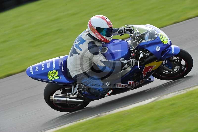 Motorcycle action photographs;anglesey circuit;anglesey trackday photographs;event digital images;eventdigitalimages;no limits trackday;oulton park circuit cheshire;peter wileman photography;trackday;trackday digital images;trackday photos;ty croes circuit wales