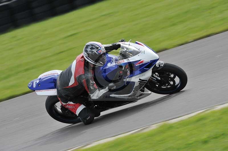 Motorcycle action photographs;anglesey circuit;anglesey trackday photographs;event digital images;eventdigitalimages;no limits trackday;oulton park circuit cheshire;peter wileman photography;trackday;trackday digital images;trackday photos;ty croes circuit wales