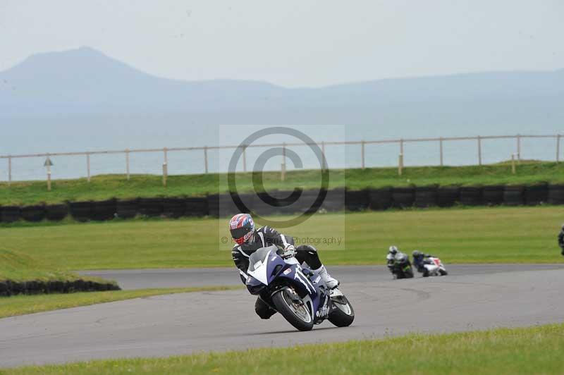 Motorcycle action photographs;anglesey circuit;anglesey trackday photographs;event digital images;eventdigitalimages;no limits trackday;oulton park circuit cheshire;peter wileman photography;trackday;trackday digital images;trackday photos;ty croes circuit wales