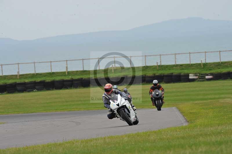 Motorcycle action photographs;anglesey circuit;anglesey trackday photographs;event digital images;eventdigitalimages;no limits trackday;oulton park circuit cheshire;peter wileman photography;trackday;trackday digital images;trackday photos;ty croes circuit wales