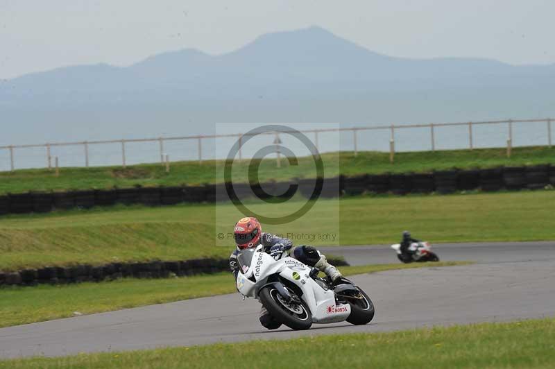 Motorcycle action photographs;anglesey circuit;anglesey trackday photographs;event digital images;eventdigitalimages;no limits trackday;oulton park circuit cheshire;peter wileman photography;trackday;trackday digital images;trackday photos;ty croes circuit wales