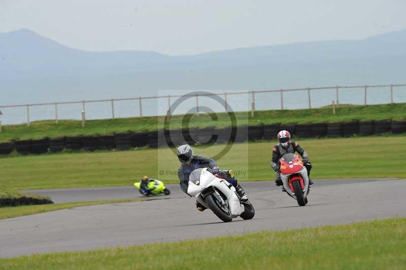 Motorcycle action photographs;anglesey circuit;anglesey trackday photographs;event digital images;eventdigitalimages;no limits trackday;oulton park circuit cheshire;peter wileman photography;trackday;trackday digital images;trackday photos;ty croes circuit wales