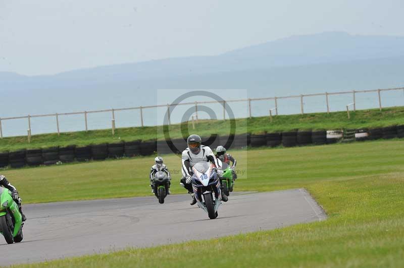 Motorcycle action photographs;anglesey circuit;anglesey trackday photographs;event digital images;eventdigitalimages;no limits trackday;oulton park circuit cheshire;peter wileman photography;trackday;trackday digital images;trackday photos;ty croes circuit wales