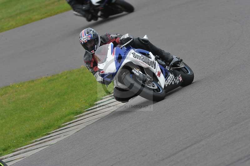 Motorcycle action photographs;anglesey circuit;anglesey trackday photographs;event digital images;eventdigitalimages;no limits trackday;oulton park circuit cheshire;peter wileman photography;trackday;trackday digital images;trackday photos;ty croes circuit wales