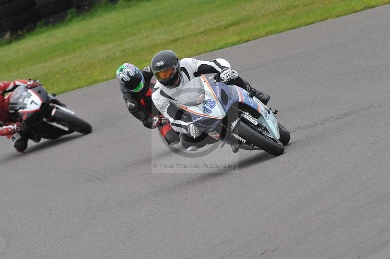 Motorcycle action photographs;anglesey circuit;anglesey trackday photographs;event digital images;eventdigitalimages;no limits trackday;oulton park circuit cheshire;peter wileman photography;trackday;trackday digital images;trackday photos;ty croes circuit wales