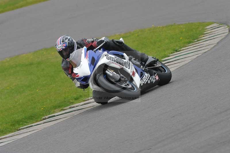 Motorcycle action photographs;anglesey circuit;anglesey trackday photographs;event digital images;eventdigitalimages;no limits trackday;oulton park circuit cheshire;peter wileman photography;trackday;trackday digital images;trackday photos;ty croes circuit wales