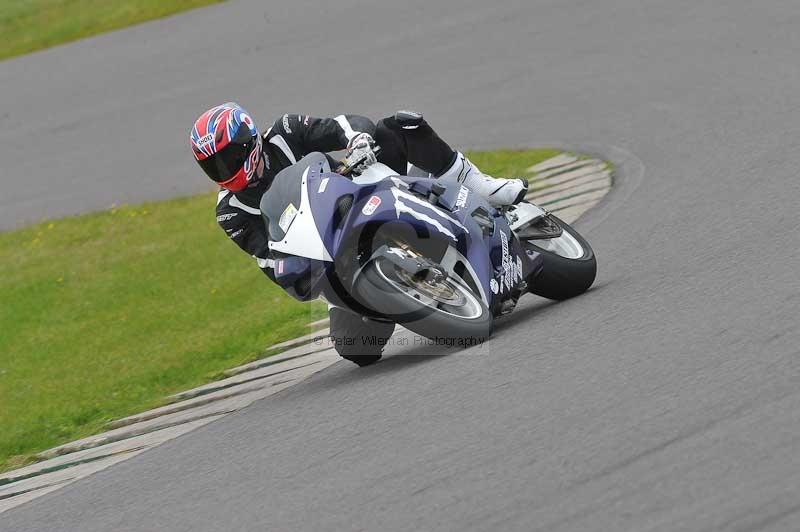 Motorcycle action photographs;anglesey circuit;anglesey trackday photographs;event digital images;eventdigitalimages;no limits trackday;oulton park circuit cheshire;peter wileman photography;trackday;trackday digital images;trackday photos;ty croes circuit wales