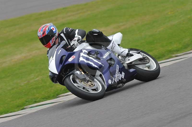 Motorcycle action photographs;anglesey circuit;anglesey trackday photographs;event digital images;eventdigitalimages;no limits trackday;oulton park circuit cheshire;peter wileman photography;trackday;trackday digital images;trackday photos;ty croes circuit wales