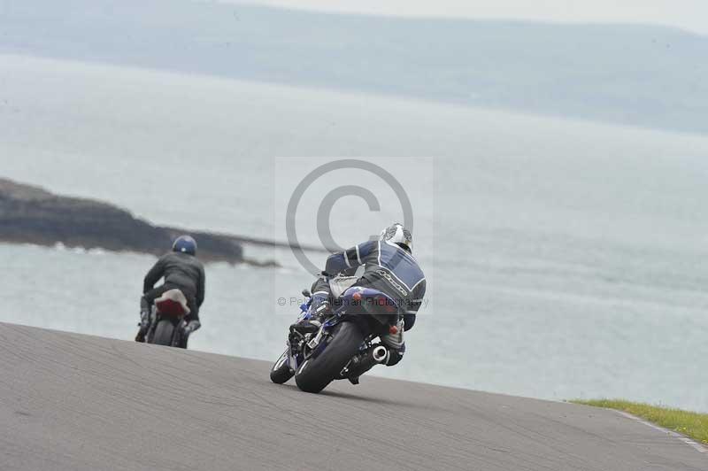 Motorcycle action photographs;anglesey circuit;anglesey trackday photographs;event digital images;eventdigitalimages;no limits trackday;oulton park circuit cheshire;peter wileman photography;trackday;trackday digital images;trackday photos;ty croes circuit wales