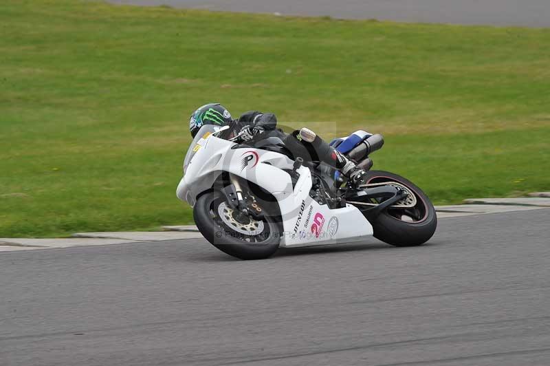 Motorcycle action photographs;anglesey circuit;anglesey trackday photographs;event digital images;eventdigitalimages;no limits trackday;oulton park circuit cheshire;peter wileman photography;trackday;trackday digital images;trackday photos;ty croes circuit wales