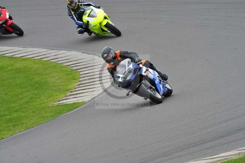 Motorcycle action photographs;anglesey circuit;anglesey trackday photographs;event digital images;eventdigitalimages;no limits trackday;oulton park circuit cheshire;peter wileman photography;trackday;trackday digital images;trackday photos;ty croes circuit wales