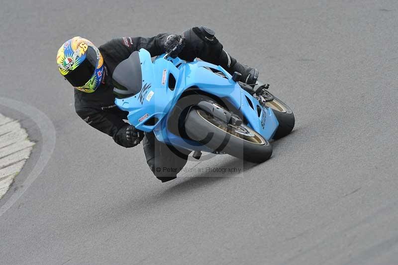 Motorcycle action photographs;anglesey circuit;anglesey trackday photographs;event digital images;eventdigitalimages;no limits trackday;oulton park circuit cheshire;peter wileman photography;trackday;trackday digital images;trackday photos;ty croes circuit wales