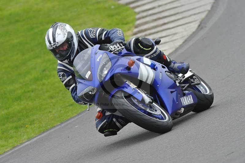 Motorcycle action photographs;anglesey circuit;anglesey trackday photographs;event digital images;eventdigitalimages;no limits trackday;oulton park circuit cheshire;peter wileman photography;trackday;trackday digital images;trackday photos;ty croes circuit wales